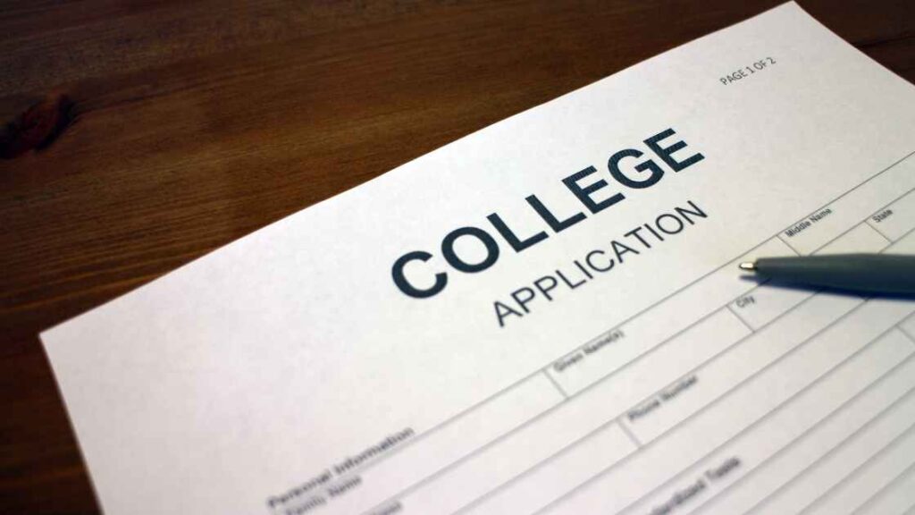 Application Letters for Colleges Abroad - X Tips and Best Practices