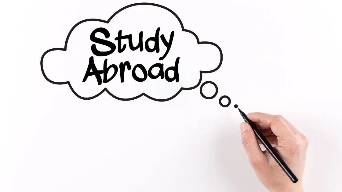 How to Choose a Study Abroad Program - Study Smart